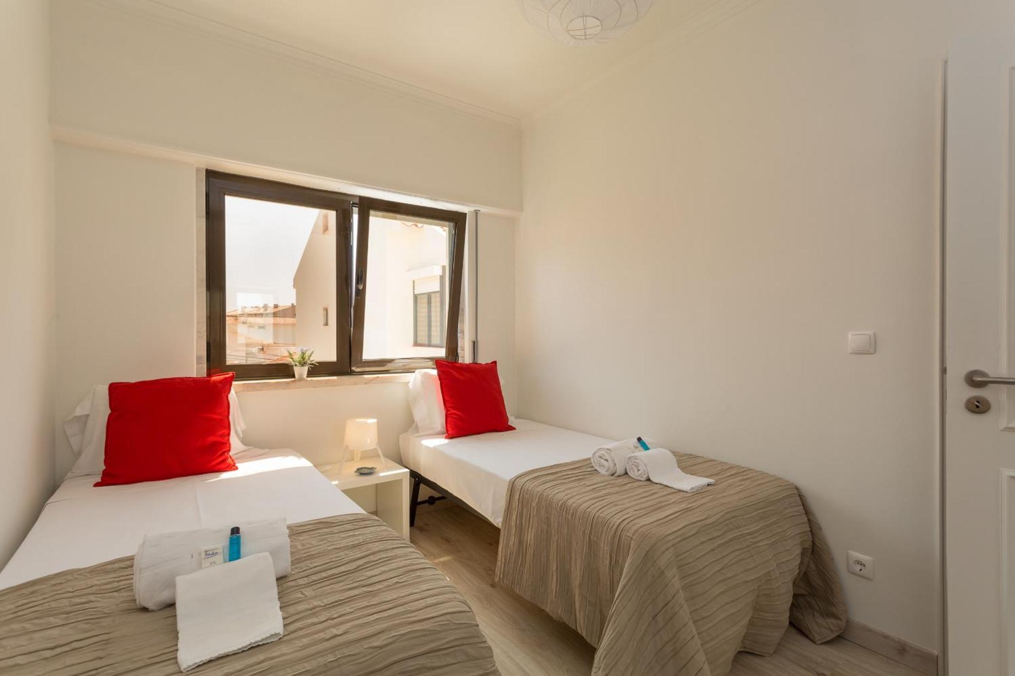 Beguest Parede Beach Apartment - Cascais ภายนอก รูปภาพ
